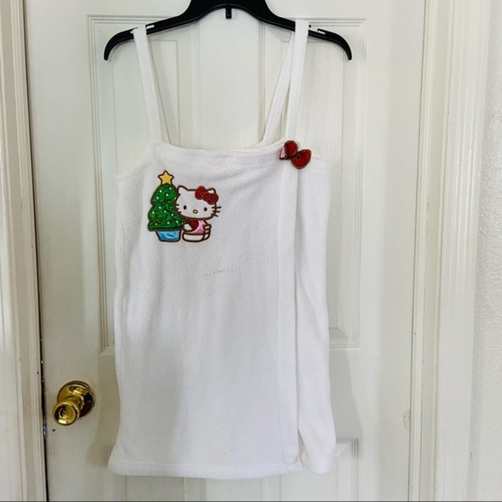 HELLO KITTY fleece kitty Christmas tree night wrap dress Size Small / medium